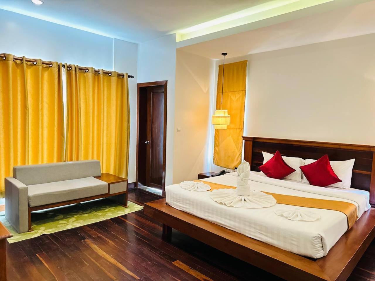Holy Angkor Hotel Siem Reap Ngoại thất bức ảnh
